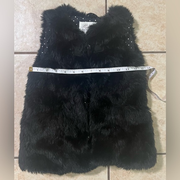 NWOT Zara Girls Faux Black Vest with Poker Dot lining size 5/6. - Picture 6 of 7